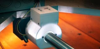 Artificial Intelligence for Machine Tool Maintenance