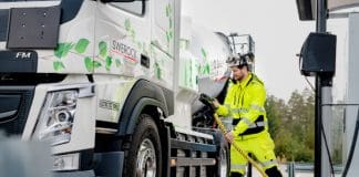 Volvo Trucks launches a complete range of electric trucks starting in Europe in 2021