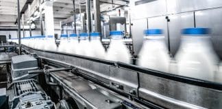 NSK Silver-Lube® bearings withstand wash-down fluids on bottling line conveyor